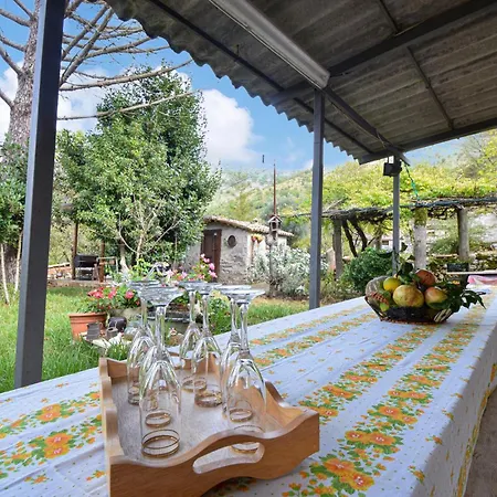Holiday home Gorgeous In With Kitchen *